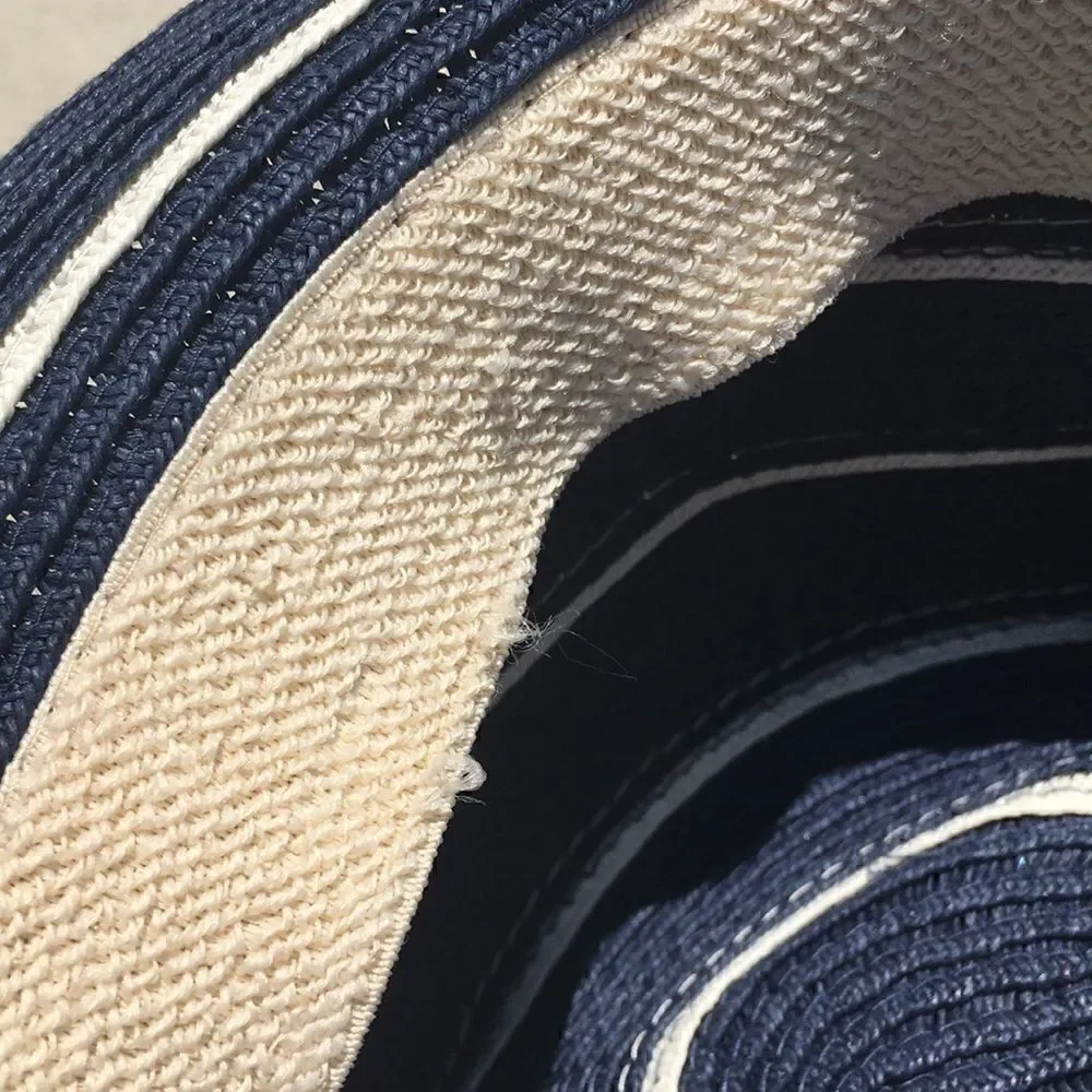 Land’s End Hat Blue straw navycream accents  lightweight Small Women or Kids
